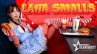 Lana Smalls Serviert Ein Fast-Food-Fest Des Sex.